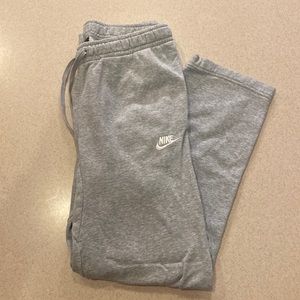 Gray Nike sweat pants, size medium
